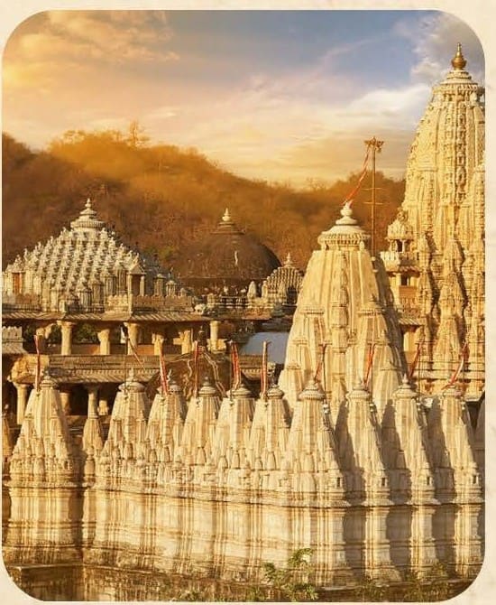 Ranakpur Jain temple in the Aravalli valley